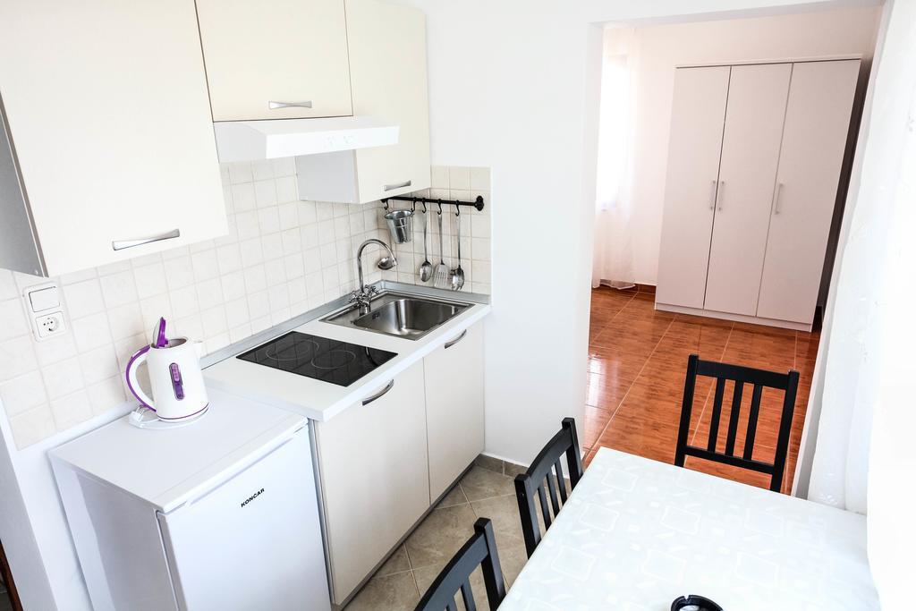Apartments Rajna Zaboric Δωμάτιο φωτογραφία