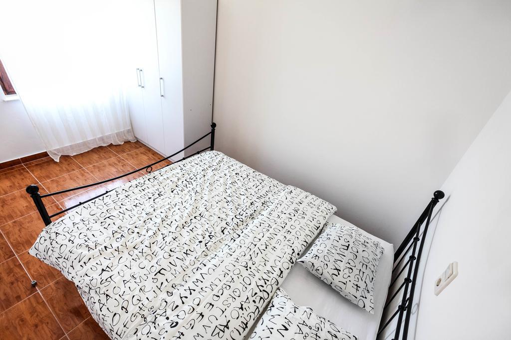 Apartments Rajna Zaboric Δωμάτιο φωτογραφία