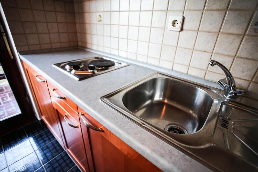 Apartments Rajna Zaboric Δωμάτιο φωτογραφία